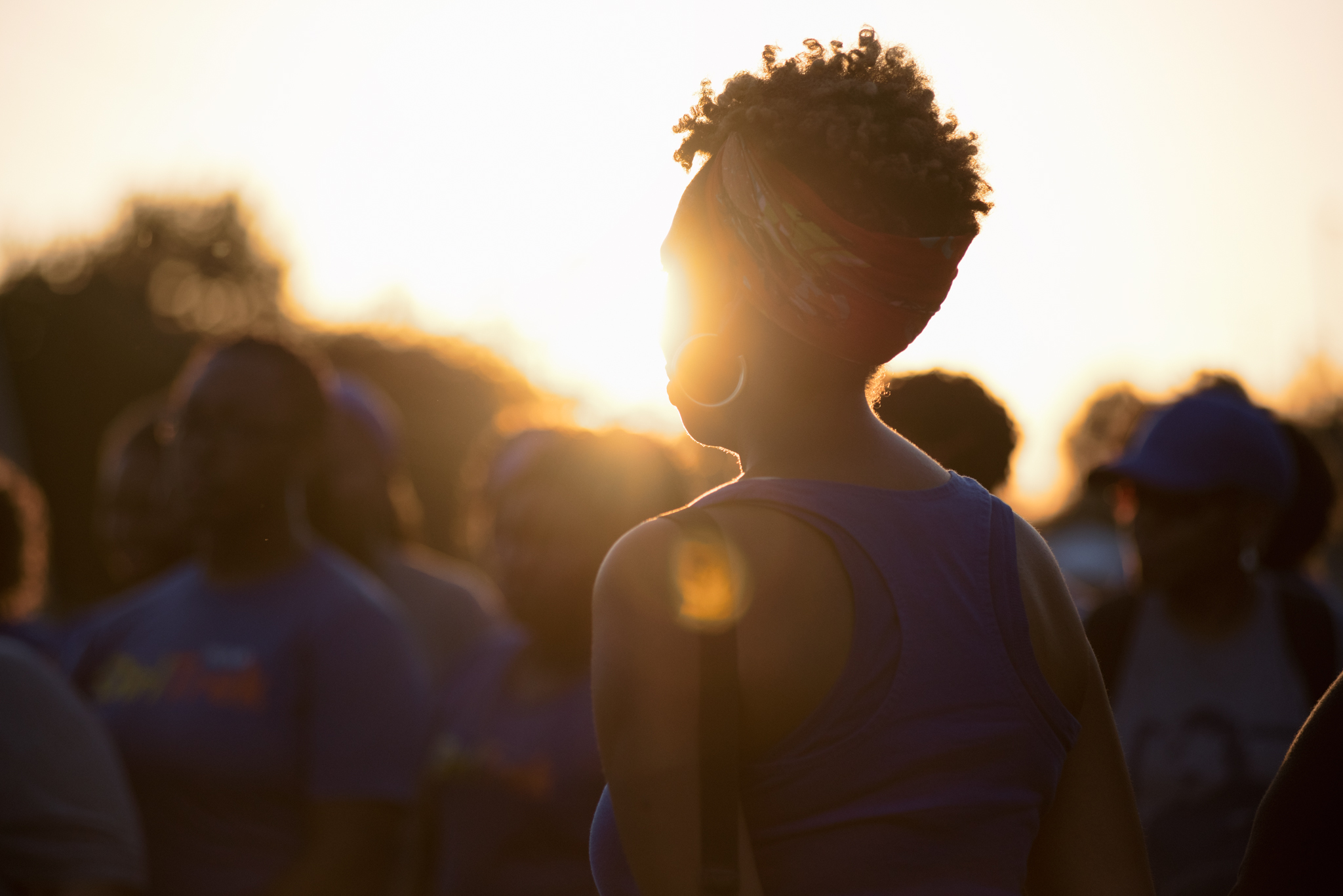 Silhoutte of Vanessa with sun.jpg